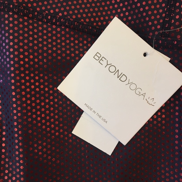 SOLD NWT | Beyond Yoga Metallic Dot Leggings - Picture 4 of 4